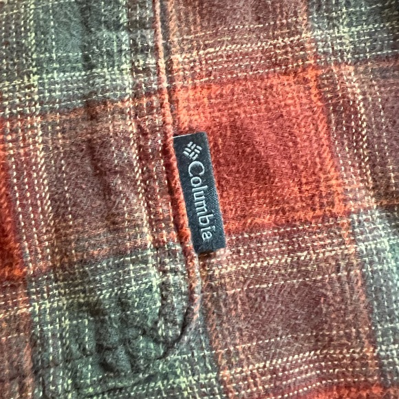 Columbia Button Up Shirt, Men's XXL Red Long Sleeve  Plaid Shirt - Picture 2 of 5